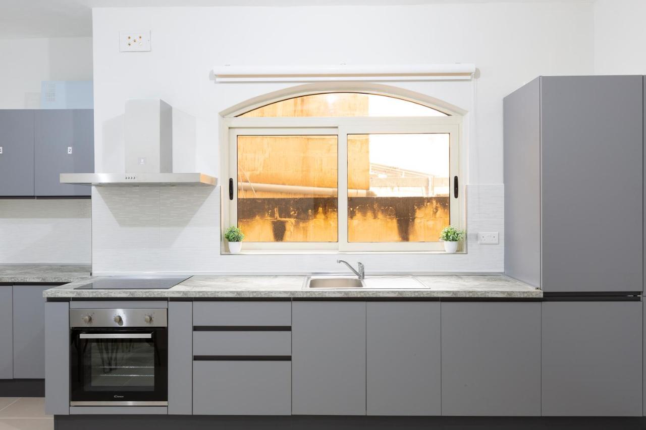 Sliema Central Apartment Just Minutes From The Beach By Jl Extérieur photo